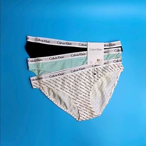 NWT Calvin Klein 3pc Bikini Panty Set